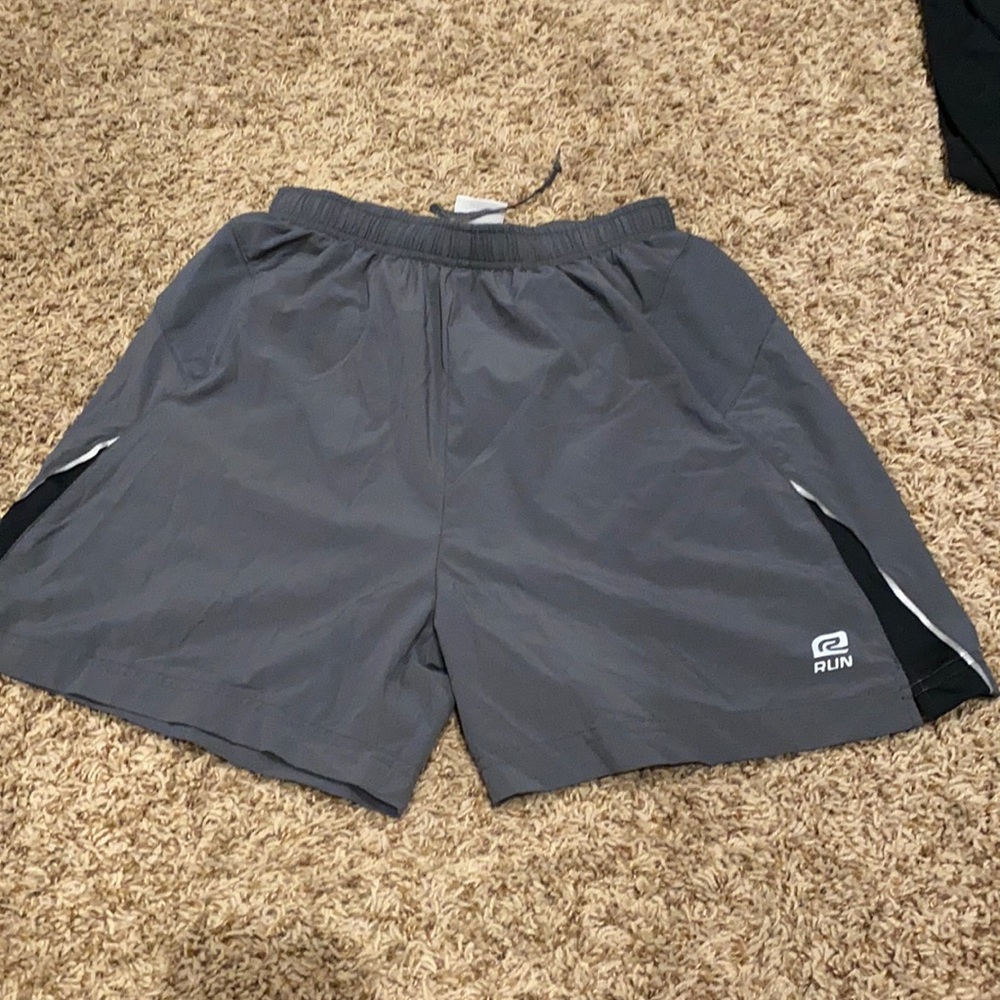 Men’s Roadrunner running sports shorts small